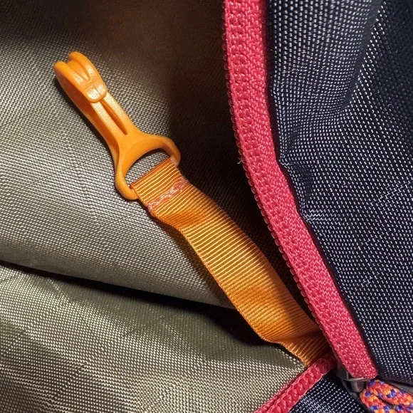 Cotopaxi Trozo shoulder bag NWOT black/multi adjustable rope strap recycled - Picture 6 of 16